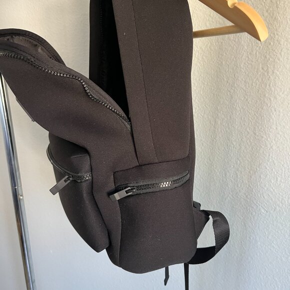 Alo Stow Backpack - Picture 2 of 6